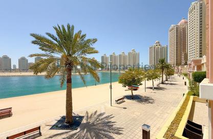 Townhouse - 1 Bedroom - 2 Bathrooms for rent in Viva East - Viva Bahriyah - The Pearl Island - Doha Townhouse - 1 Bedroom - 2 Bathrooms for rent in Viva East - Viva Bahriyah - The Pearl Island - Doha