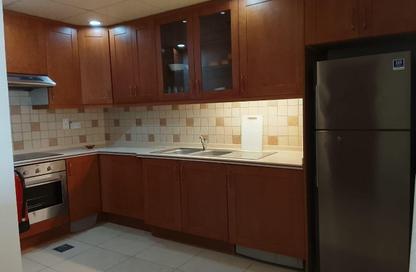 Apartment - 1 Bedroom - 2 Bathrooms for rent in East Porto Drive - Porto Arabia - The Pearl Island - Doha