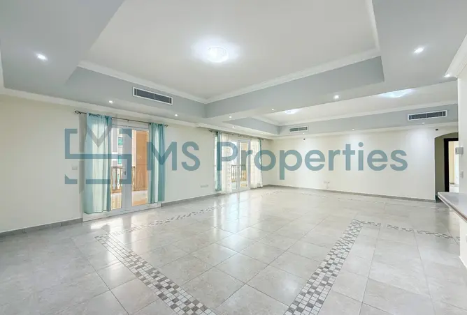 63305174 - Property Image 2