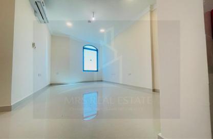 Apartment - 3 Bedrooms - 3 Bathrooms for rent in Old Airport Residential Apartments - Old Airport Road - Doha