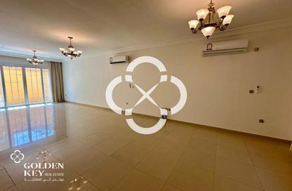 مجمع سكني - 4 غرف نوم - 5 حمامات للايجار في حدائق الفردان - ابو سدرة - الريان - الدوحة مجمع سكني - 4 غرف نوم - 5 حمامات للايجار في حدائق الفردان - ابو سدرة - الريان - الدوحة