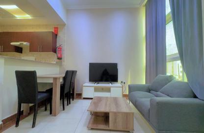 Apartment - 2 Bedrooms - 2 Bathrooms for rent in Al Mansoura - Al Mansoura - Doha