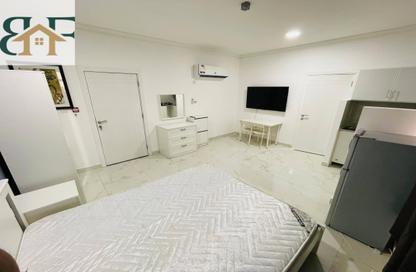 Apartment - Studio - 1 Bathroom for rent in Al Nasr Street - Al Nasr - Doha Apartment - Studio - 1 Bathroom for rent in Al Nasr Street - Al Nasr - Doha