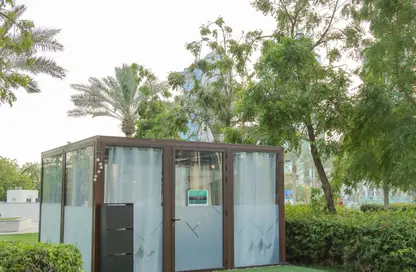 Shop - Studio for rent in Corniche Road - Doha
