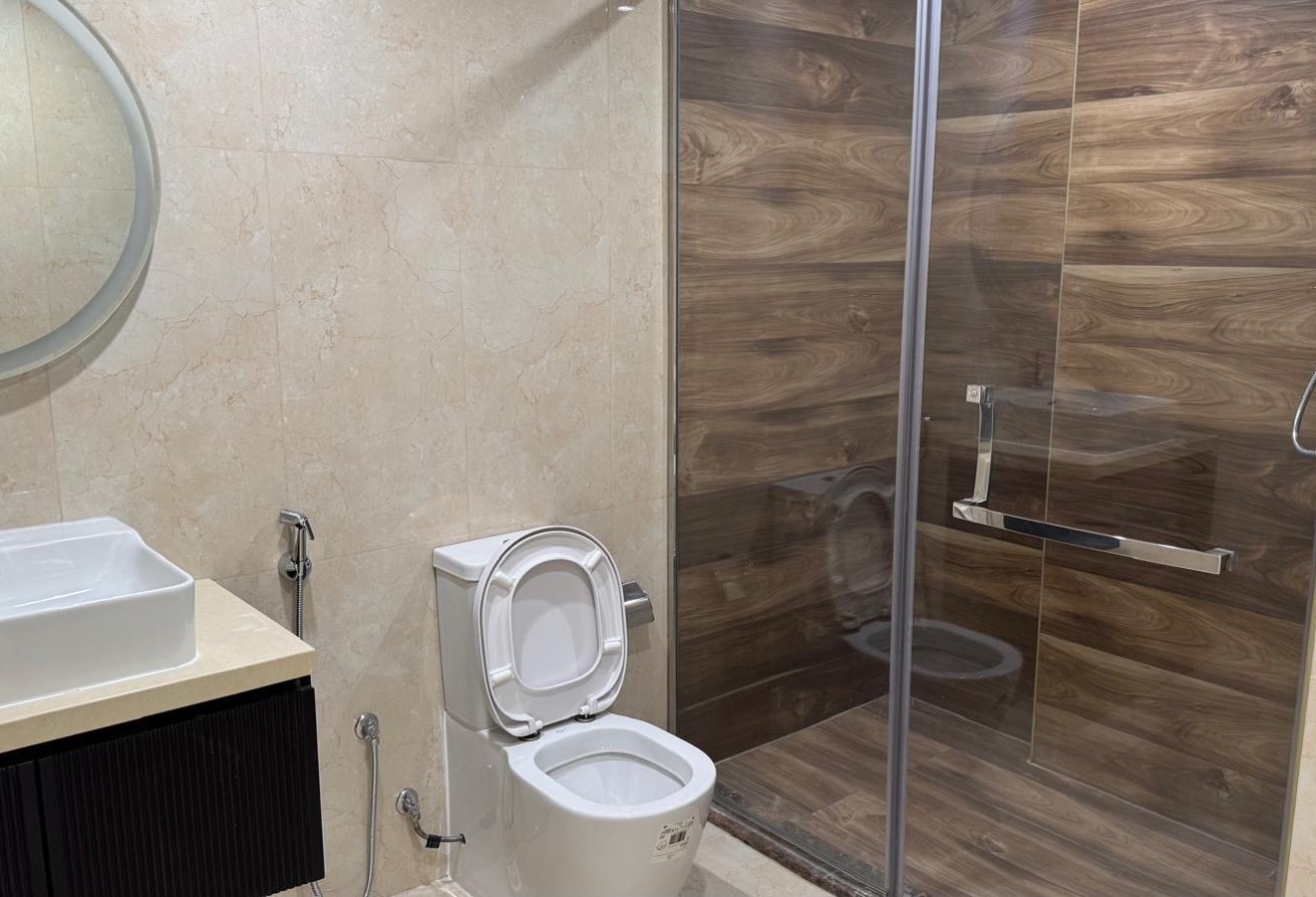FINEST 2BHK YASMEEN CITY | 300,000 QAR TILL 2027 thumbnail 11