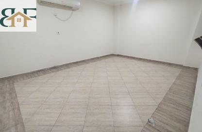 Apartment - 3 Bedrooms - 3 Bathrooms for rent in Al Sadd Road - Al Sadd - Doha