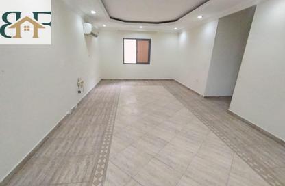 Apartment - 3 Bedrooms - 3 Bathrooms for rent in Al Sadd Road - Al Sadd - Doha