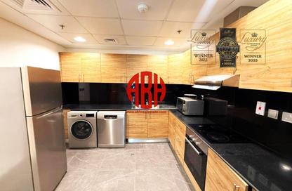 Apartment - 2 Bedrooms - 4 Bathrooms for rent in West Bay Tower - West Bay - West Bay - Doha