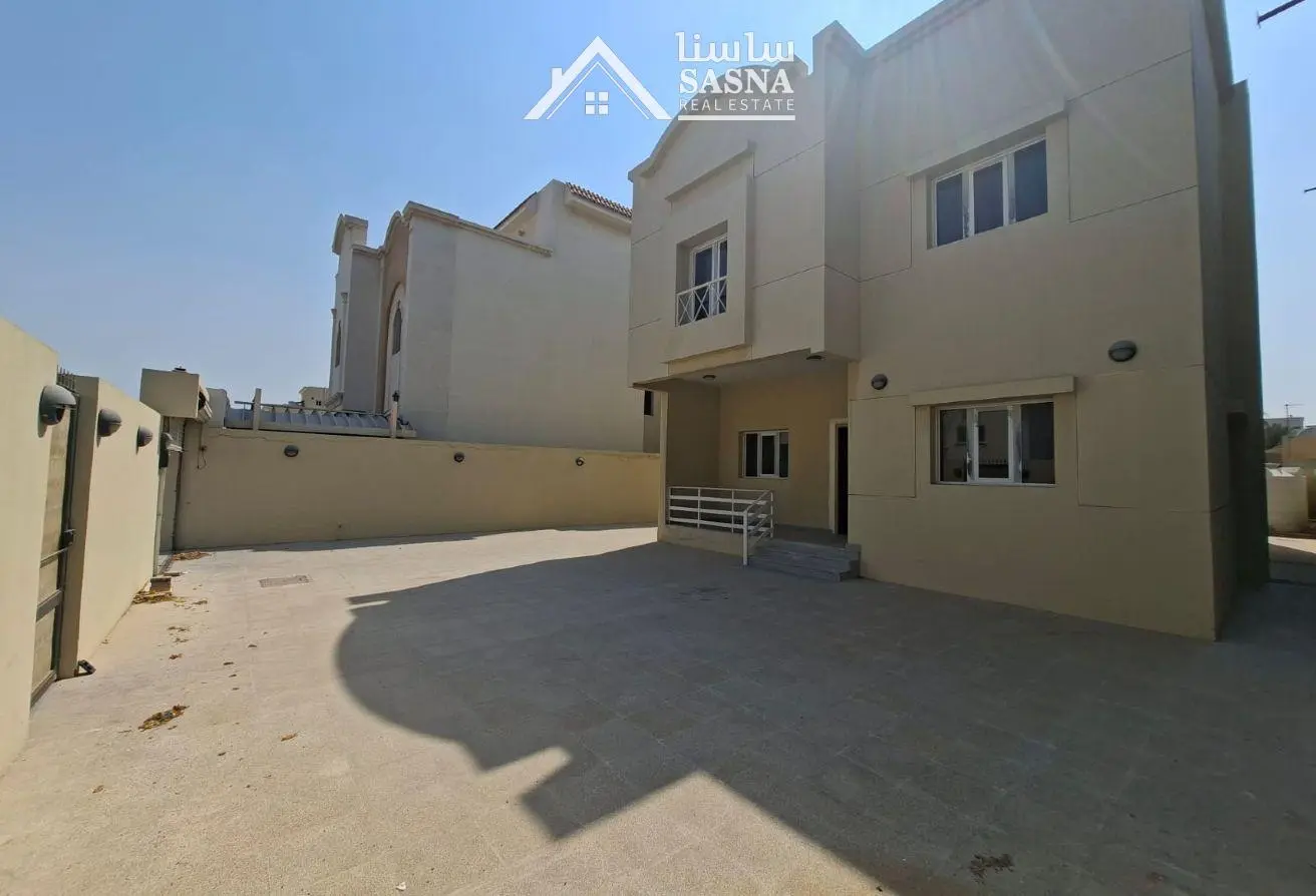 62127782 - Property Main Image