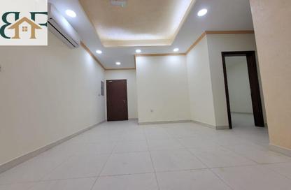 Apartment - 2 Bedrooms - 2 Bathrooms for rent in Al Nuaija Street - Al Nuaija - Doha