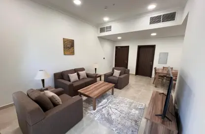 شقة - 2 غرف نوم - 2 حمامات للايجار في شارع الوعب - الوعب - الدوحة