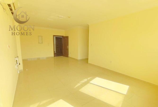 52042808 - Property Image 2