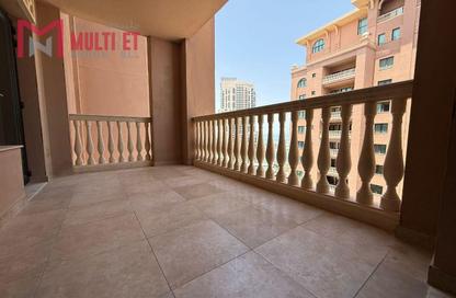 Apartment - 2 Bedrooms - 3 Bathrooms for rent in West Porto Drive - Porto Arabia - The Pearl Island - Doha