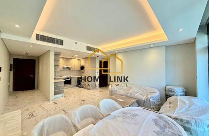 Apartment - 2 Bedrooms - 3 Bathrooms for sale in Marina Tower 02 - Marina District - Lusail