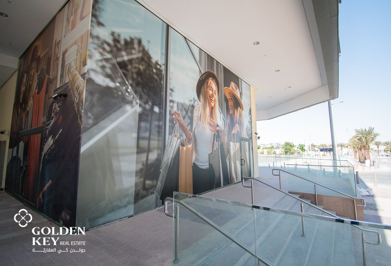 Exclusive Corner Shop with Large Terrace | Lusail