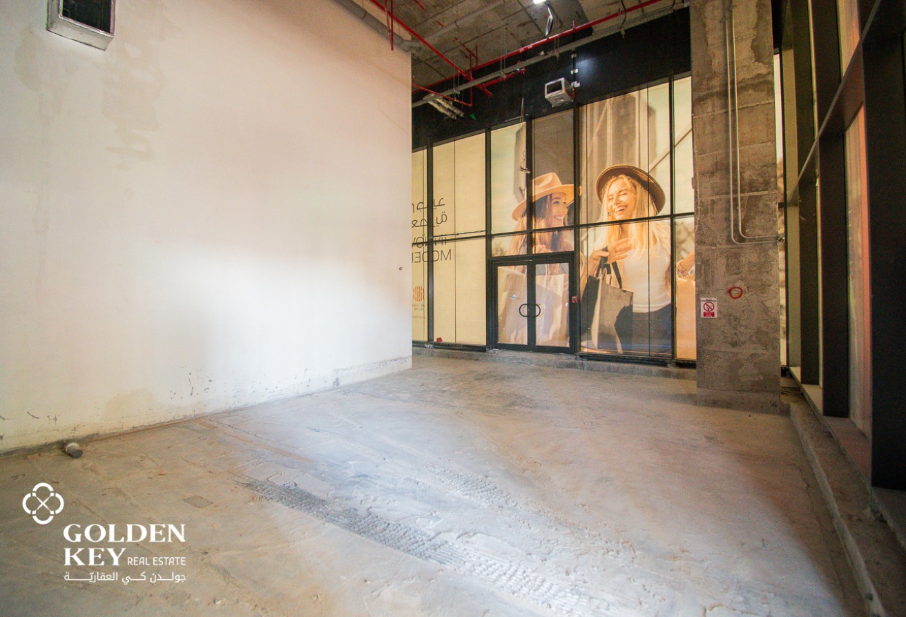 Exclusive Corner Shop with Large Terrace | Lusail