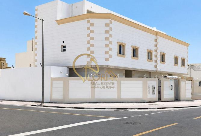 61226112 - Property Image 2