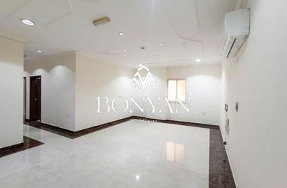 Apartment - 2 - 2 for rent in Madinat Khalifa South - Madinat Khalifa - Doha