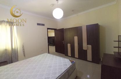 Apartment - 1 Bedroom - 2 Bathrooms for rent in Salaja Street - Doha Al Jadeed - Doha