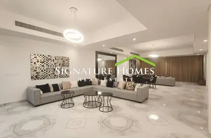 Villa - 6 Bedrooms - 7 Bathrooms for sale in Sumaysimah - Sumaysimah - Al Khor