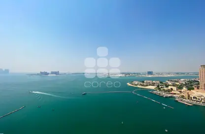 شقة - 5 غرف نوم - 6 حمامات للايجار في طريق بورتو الشرقي - بورتو أرابيا - جزيرة اللؤلؤة - الدوحة