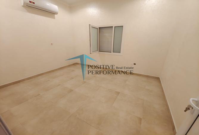 53189106 - Property Main Image