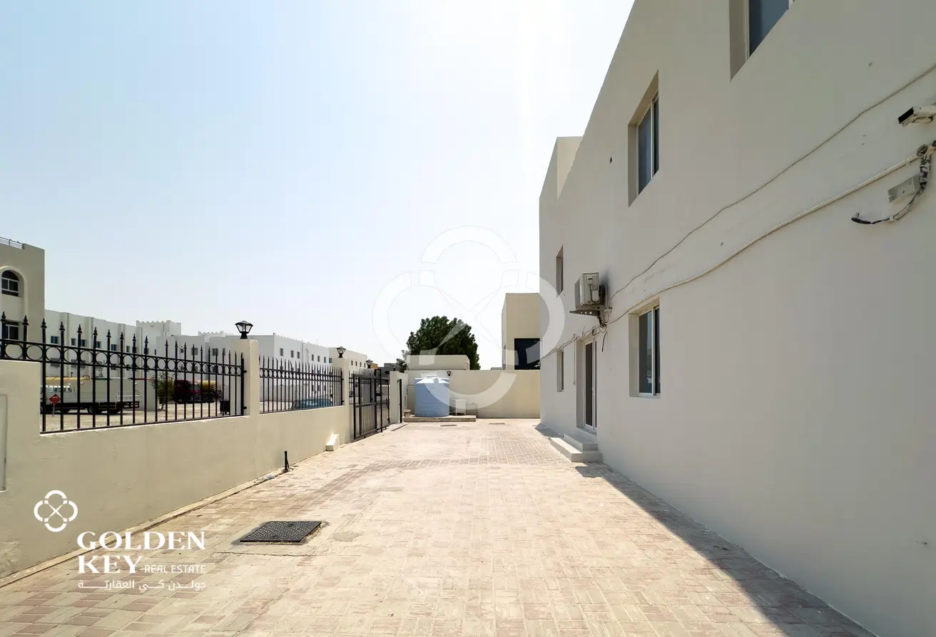 63368156 - Property Main Image