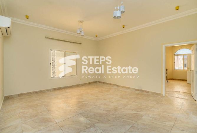 53958334 - Property Image 2