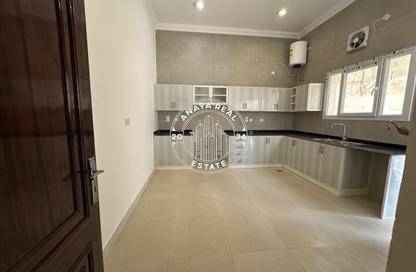 Apartment - 2 - 2 for rent in Ammar Bin Yasser Street - Al Aziziyah - Doha Apartment - 2 - 2 for rent in Ammar Bin Yasser Street - Al Aziziyah - Doha
