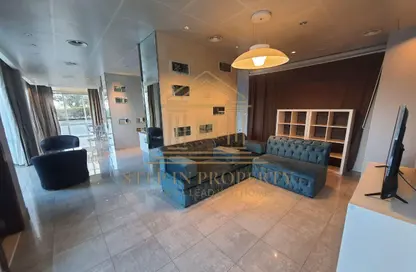 Apartment - 1 Bedroom - 2 Bathrooms for rent in Viva West - Viva Bahriyah - The Pearl Island - Doha