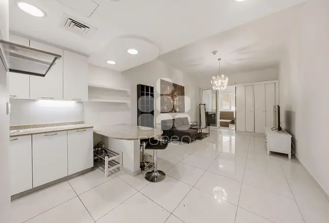 63921537 - Property Image 3