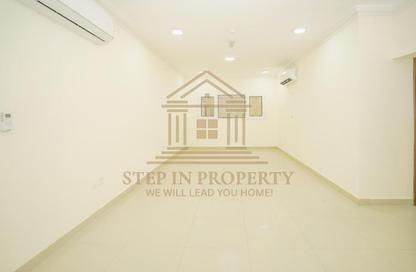 Apartment - 2 Bedrooms - 2 Bathrooms for rent in Salwa Road - Al Aziziyah - Doha