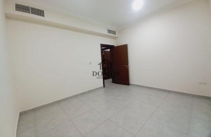 Apartment - 2 Bedrooms - 2 Bathrooms for rent in Thabit Bin Zaid Street - Al Mansoura - Doha