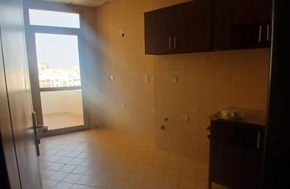 Apartment - 2 Bedrooms - 2 Bathrooms for rent in Al Sadd Road - Al Sadd - Doha