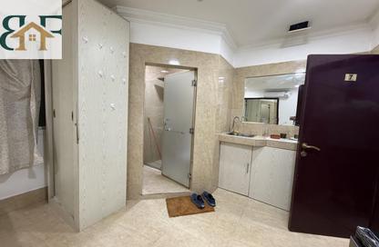 Apartment - Studio - 1 for rent in Umm Ghwailina Comm - Umm Ghuwalina - Umm Ghuwailina - Doha
