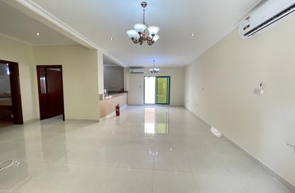 Villa - 5 - 4 for rent in Al Thumama - Al Thumama - Doha