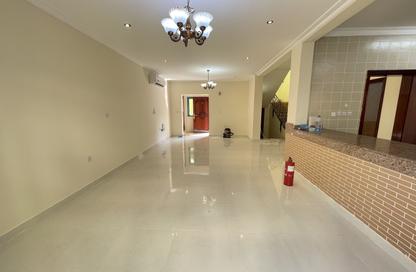 Villa - 5 - 4 for rent in Al Thumama - Al Thumama - Doha
