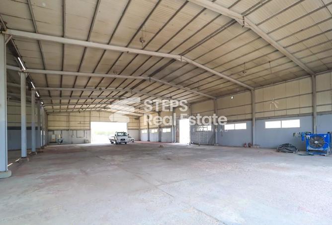 61004073 - Property Image 3