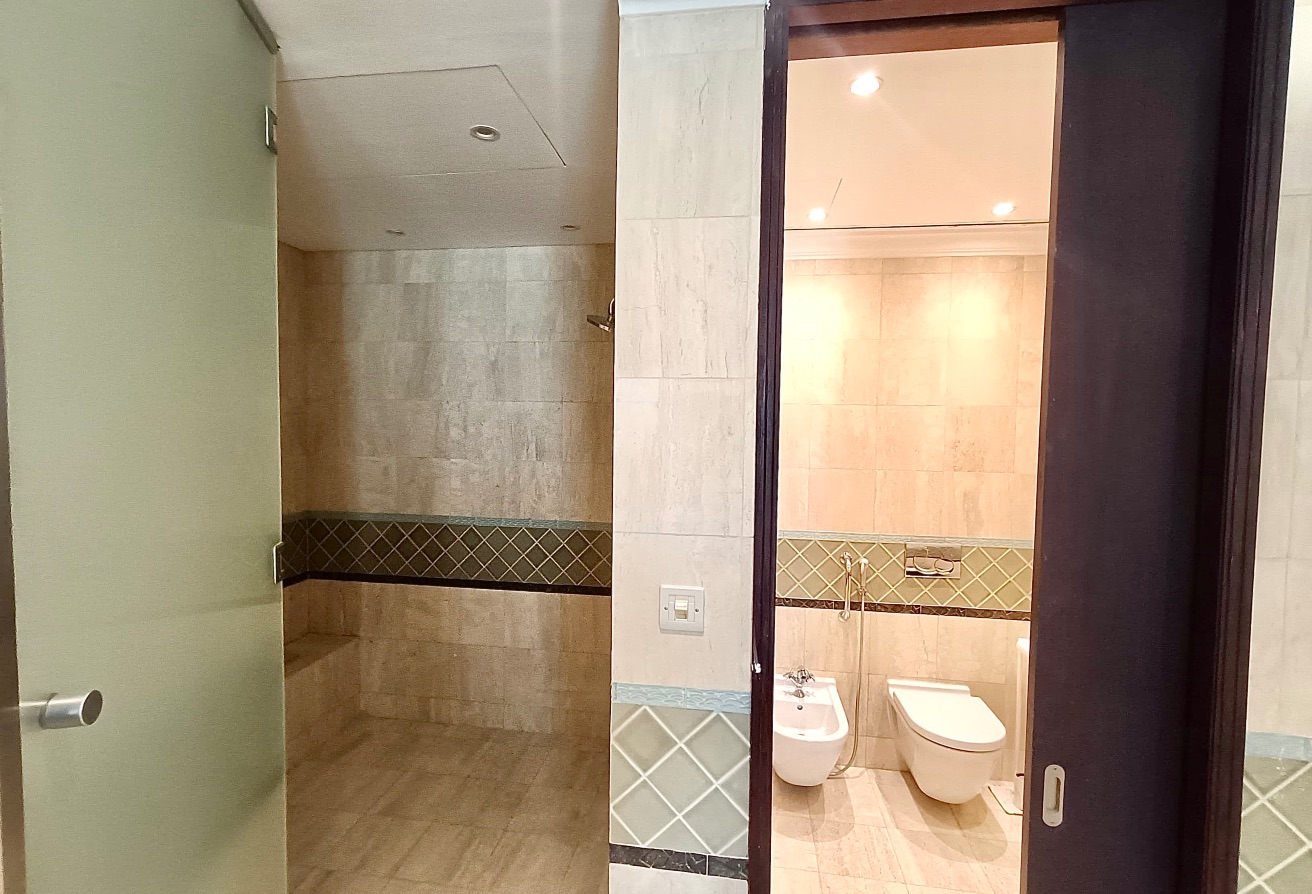 Luxury 5BR Duplex Penthouse|3 Maid|360° Views thumbnail 23