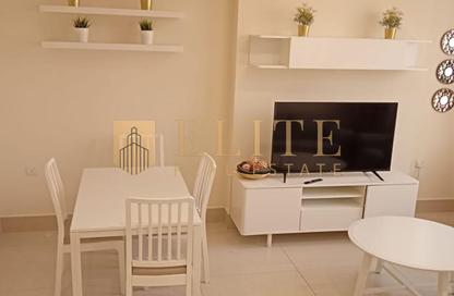 شقة - 2 غرف نوم - 2 حمامات للايجار في برج سيف لوسيل 1 - سيف لوسيل - مدينة اللسيل - الوسيل