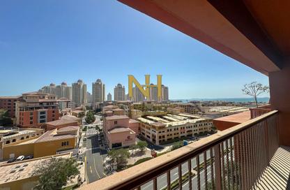 Apartment - 2 Bedrooms - 2 Bathrooms for rent in Tower 21 - Porto Arabia - The Pearl Island - Doha
