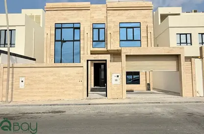 فيلا - 8 غرف نوم - 8 حمامات للبيع في الثمامة - الثمامة - الدوحة