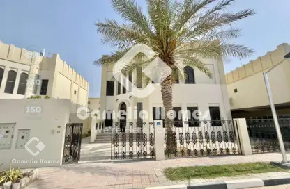 Villa - 4 Bedrooms - 5 Bathrooms for rent in Bin Omran - Fereej Bin Omran - Doha