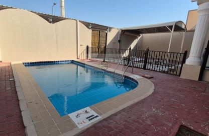 Villa - 5 Bedrooms - 6 Bathrooms for rent in Al Duhail South - Al Duhail - Doha