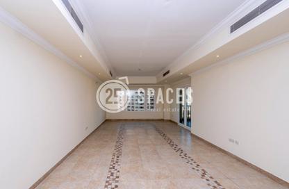 Apartment - 2 Bedrooms - 3 Bathrooms for rent in East Porto Drive - Porto Arabia - The Pearl Island - Doha