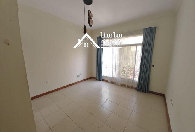 51720940 - Property Image 3