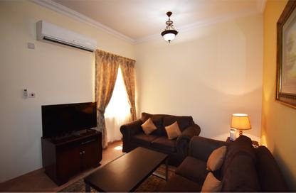 Apartment - 2 - 2 for rent in Ain Khaled - Doha