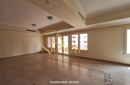 Apartment - 3 Bedrooms - 4 Bathrooms for rent in East Porto Drive - Porto Arabia - The Pearl Island - Doha