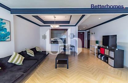 Apartment - 1 Bedroom - 2 Bathrooms for rent in West Porto Drive - Porto Arabia - The Pearl Island - Doha