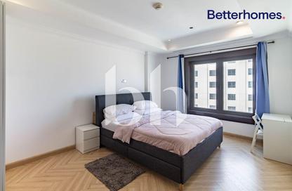 Apartment - 1 Bedroom - 2 Bathrooms for rent in West Porto Drive - Porto Arabia - The Pearl Island - Doha